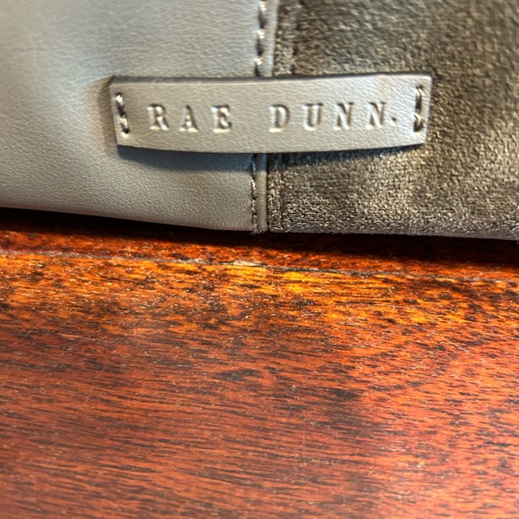 Rae Dunn Green Women's Crossbody Bag 10” x 7” - Picture 3 of 9